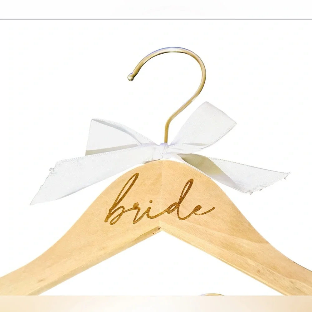 Bride and groom hangers for wedding set garments dress tuxedo ribbon engraved